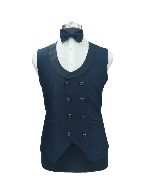 blue vest